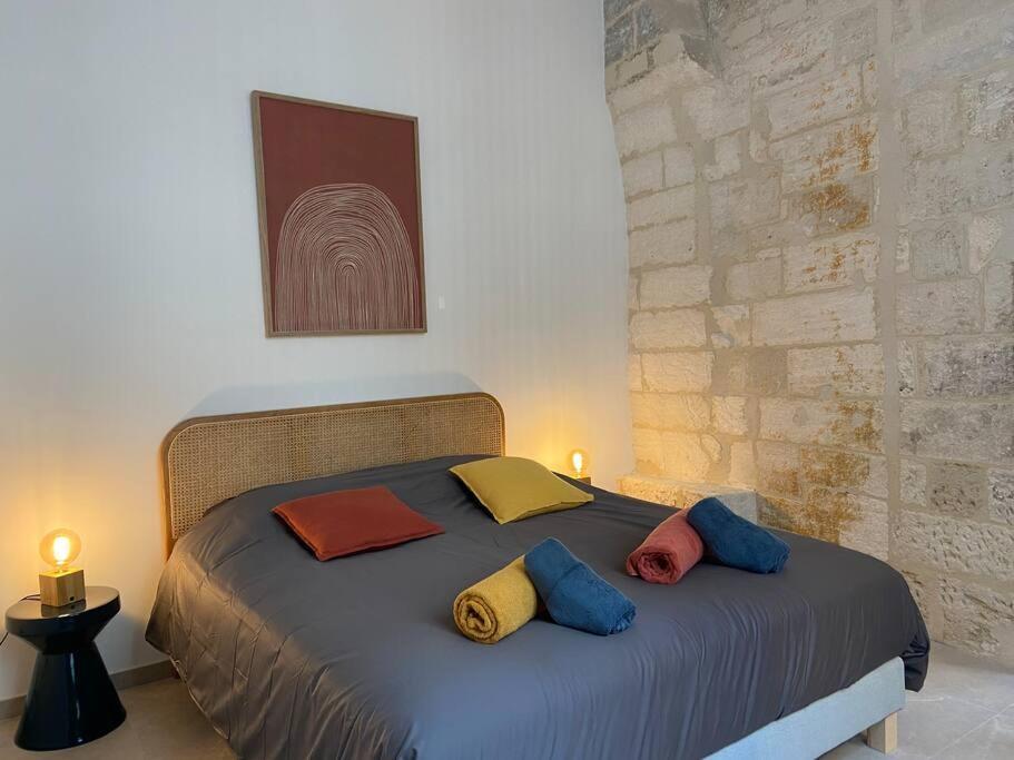 אביניון Appartement Avec Ventilateurs Proche Du Palais Des Papes מראה חיצוני תמונה